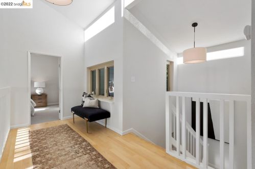 780 Glendome Cir, Oakland CA 94602-1413 exterior