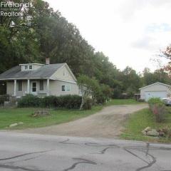 14514 Kneisel Rd, Vermilion, OH 44089-9202