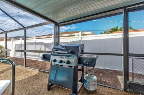 620 104th Ave, Naples FL  34108-3227 exterior