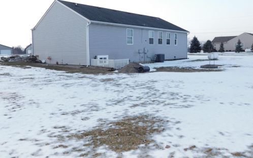 3013 Harper Rd, Mechanicsburg, OH 43044-9655