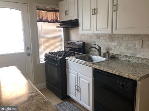 803 Green St, Boothwyn PA  19061-4716 exterior