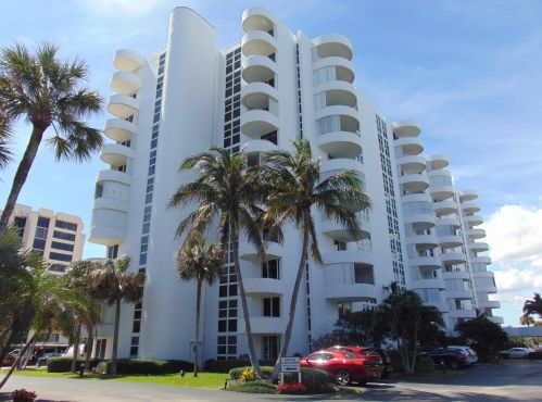 2200 Ocean Blvd, Delray Beach, FL 33483-6492