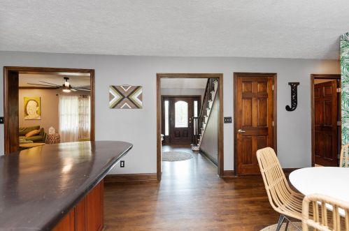 1755 Stuttgart Dr, Saint Martin OH  45118-8435 exterior