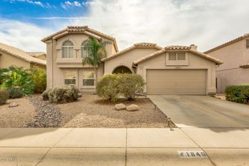 1849 Merrill Ln, Gilbert, AZ 85233-1737
