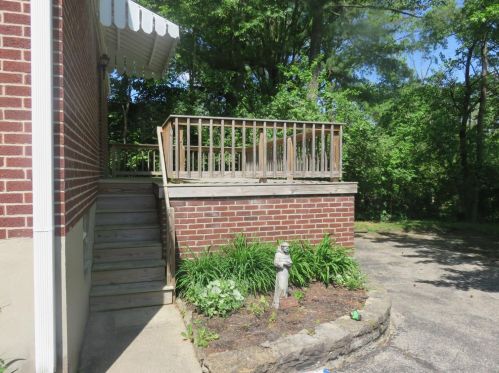2362 Clover Crest Dr, Cincinnati, OH 45239-4615