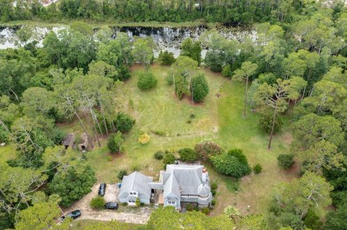 90 Buckskin Ln, Ormond Beach, FL 32174-8006