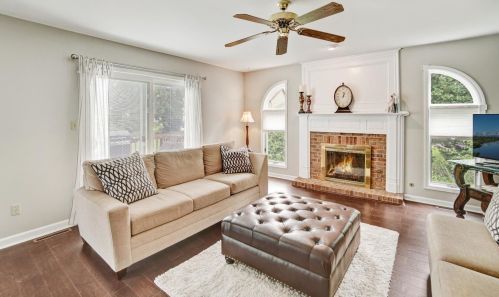 10413 Sandy Ln, Hammond IN  46321-4351 exterior