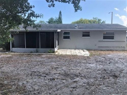 7410 Potomac Dr, Port Richey FL  34668-3969 exterior