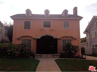 846 Norton Ave, Los Angeles, CA 90005-3656