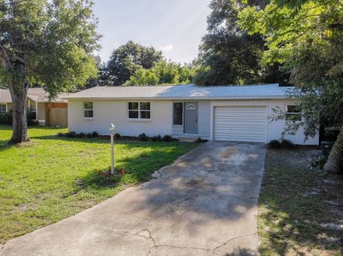215 Bayou Vista St, De Bary, FL 32713-3805