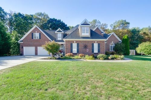 308 Serenity Pointe Dr, Kernersville, NC 27284-9843