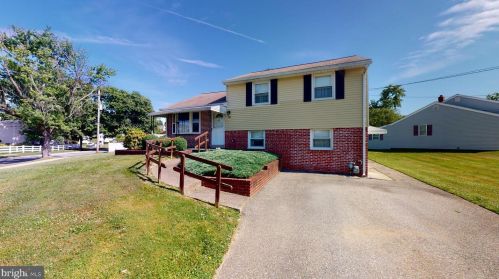 142 Ross Rd, Norristown, PA 19406-2124