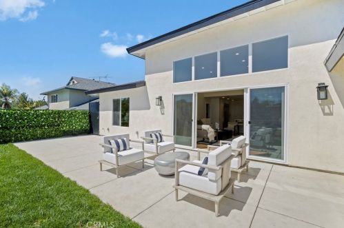 621 Camino Cerrado, South Pasadena CA  91030-4103 exterior