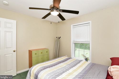 2922 Independence Dr, Montross VA  22520-8844 exterior