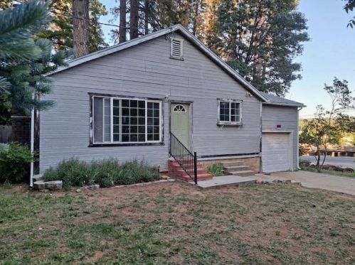 183 Glenbrook Dr, Grass Valley, CA 95945-4007