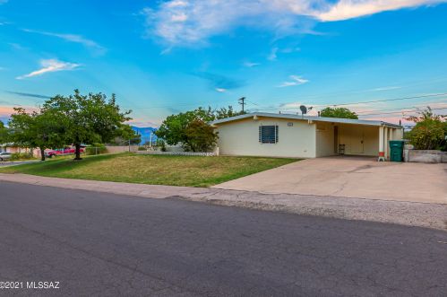 901 3rd Ave, San Manuel, AZ 85631-1243
