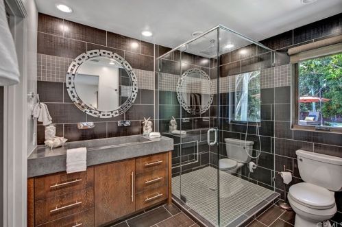 9851 Oakwood Cir, Orange CA  92861-1221 exterior