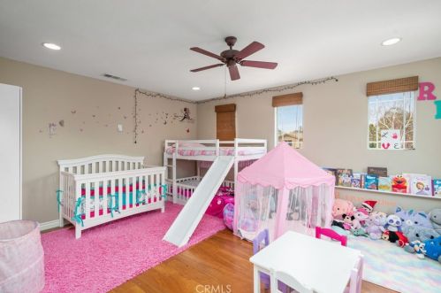 765 Windbound Ave, Beaumont CA  92223-7098 exterior