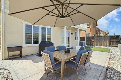 9389 Vintner Cir, Grayson CA  95363-8901 exterior