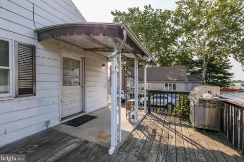 1034 Philadelphia Ave, Gilbertsville PA  19525-9511 exterior