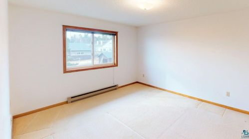 209 1st Ave, Lutsen MN  55604-3128 exterior