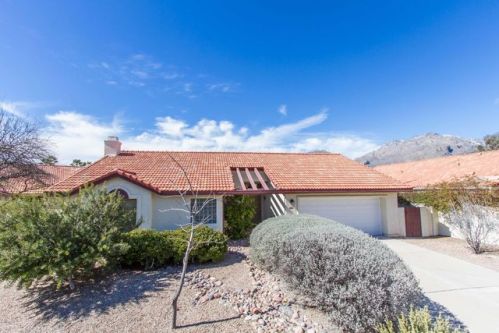 5431 Waterfield Dr, Tucson, AZ 85750-6470