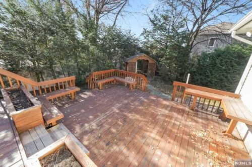 1 Prince Rd, Parsippany NJ  07054-4822 exterior
