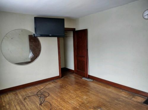 225 Laredo St, Mckeesport, PA 15133-3413