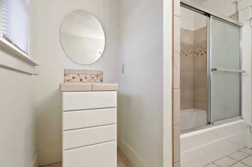 426 Lockeford St, Lodi CA 95240-2335 exterior