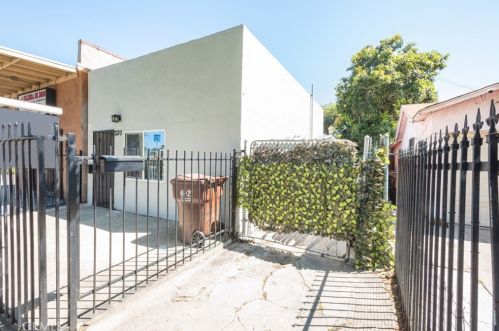 1730 Willowbrook Ave, Compton, CA 90222-3059
