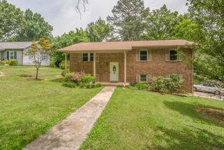 1904 Jackson Rd, Knoxville, TN 37921-5018