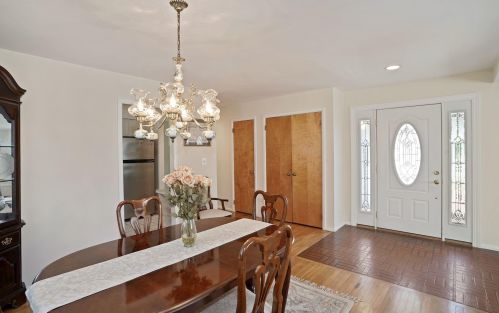 412 Valley Way, Bricktown NJ  08723-4914 exterior