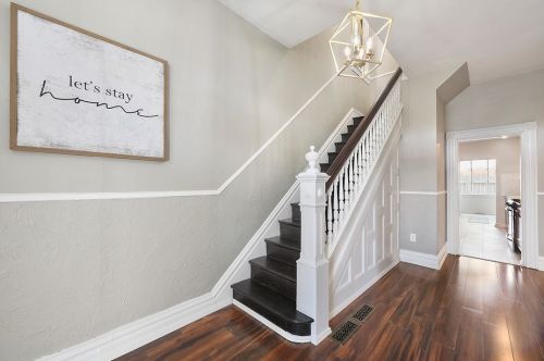 458 Augusta St, Pittsburgh, PA 15211-1108