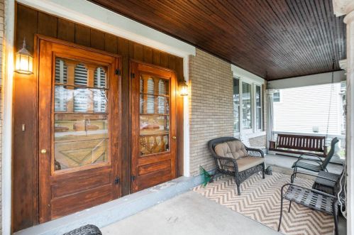 3922 Floral Ave, Cincinnati, OH 45212-3925