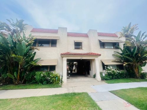 1823 Appleton St, Long Beach, CA 90802-3915