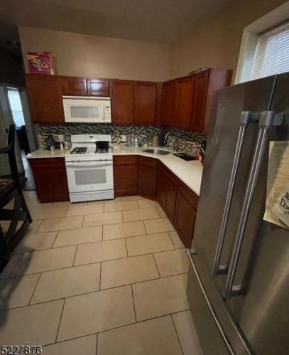 168 18th St, East Orange NJ  07018-0039 exterior