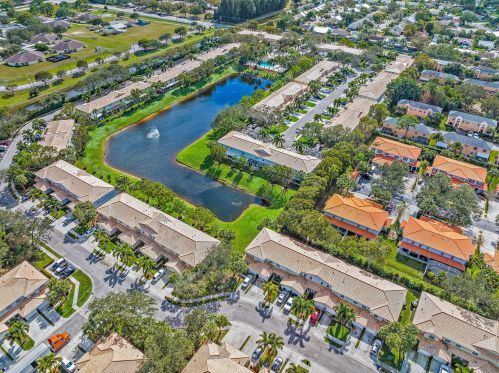 330 Timberwalk Trl, Jupiter FL  33458-5594 exterior