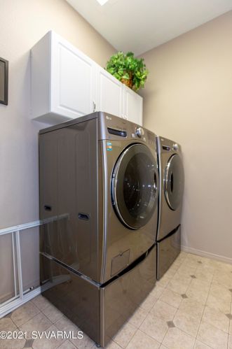 7 Courtney Cir, Sedona AZ 86336-5966 exterior