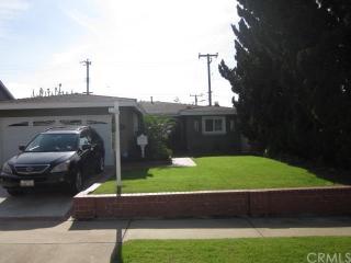1316 Bankers Dr, Long Beach, CA 90746-2648