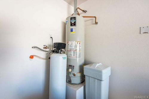 3088 Siena Dr, Bullhead City AZ  86442-8454 exterior