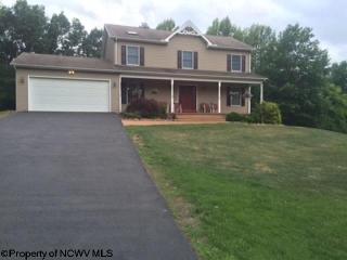 319 Dove Dr, Morgantown, WV 26508-4480