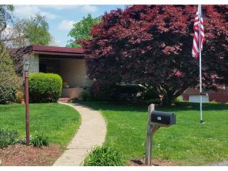 207 Wainwright Dr, Mckeesport, PA 15132-7538