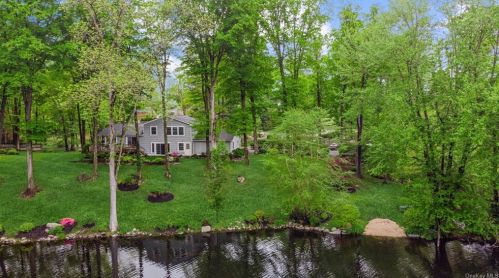 297 Church Rd, Tompkins Corners NY  10579-2515 exterior