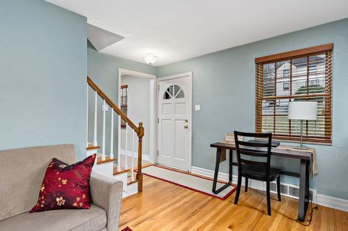 235 Delano Dr, Pittsburgh, PA 15236-4407