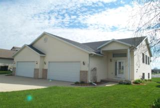 505 Trail Side Dr, De Forest, WI 53532-3063