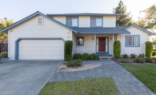 1195 Exeter Dr, Santa Rosa CA  95401-8823 exterior