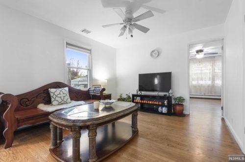 60 Wolcott Rd, Dumont NJ  07628-2623 exterior