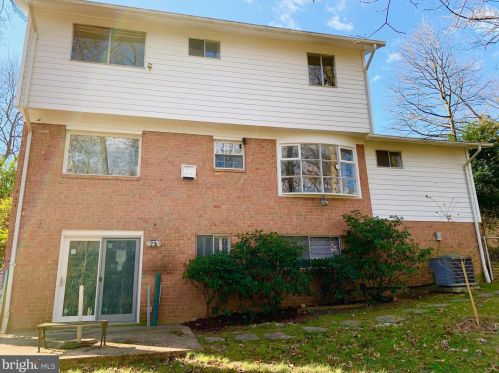 6800 Quebec Ct, Springfield VA  22152-3414 exterior