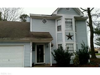 1519 Debbs Ln, Chesapeake VA  23320-8209 exterior