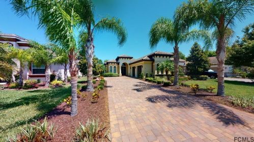 31 Emerald Lake Ct, Palm Coast, FL 32137-1300